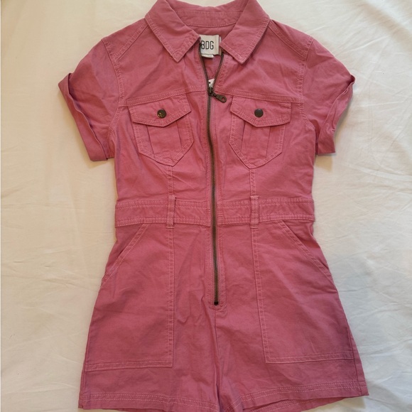 Pink romper - Picture 2 of 4